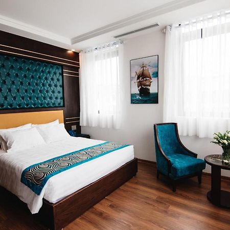 Paris Boutique Hotel Hạ Long Ngoại thất bức ảnh