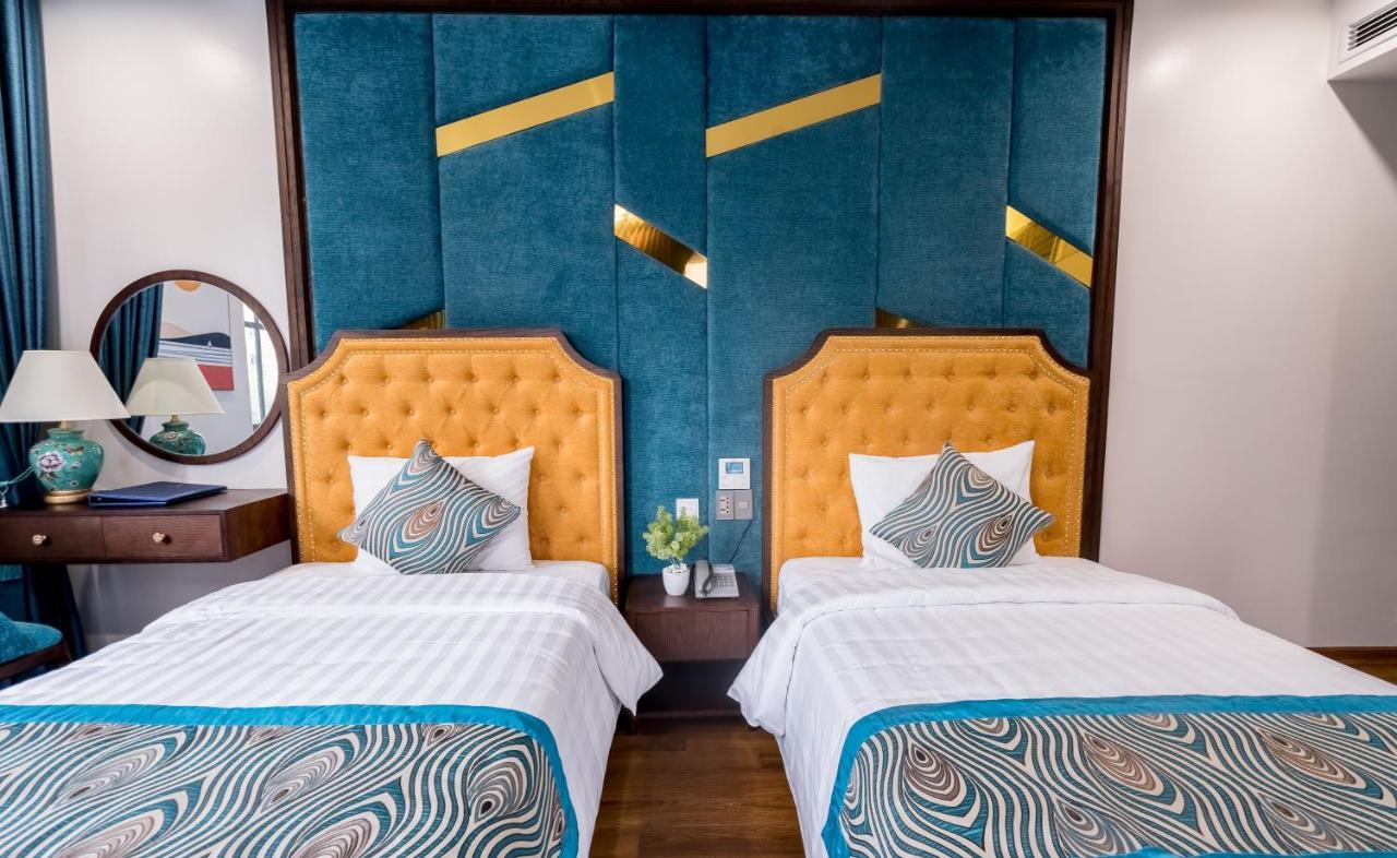 Paris Boutique Hotel Hạ Long Ngoại thất bức ảnh
